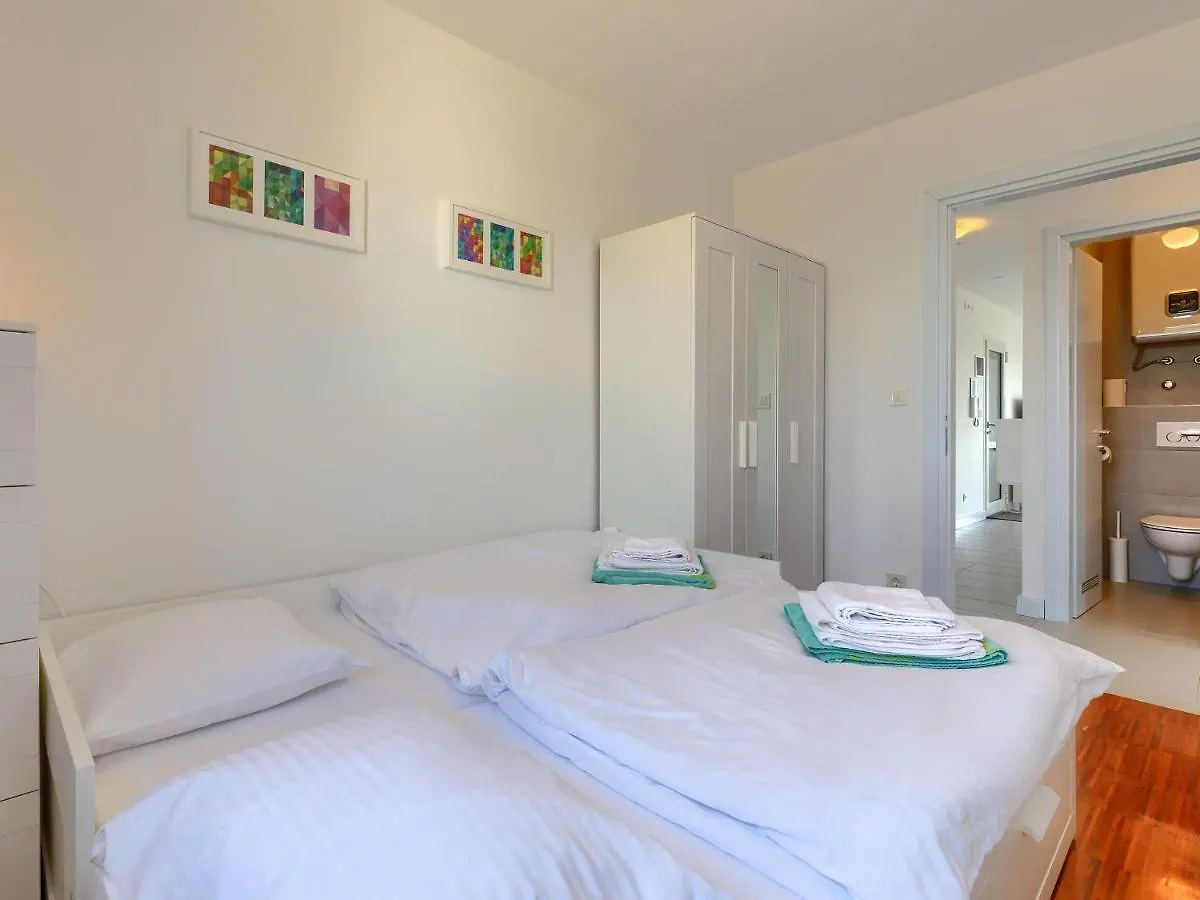Apartment Katka By Interhome Umag 0*,
