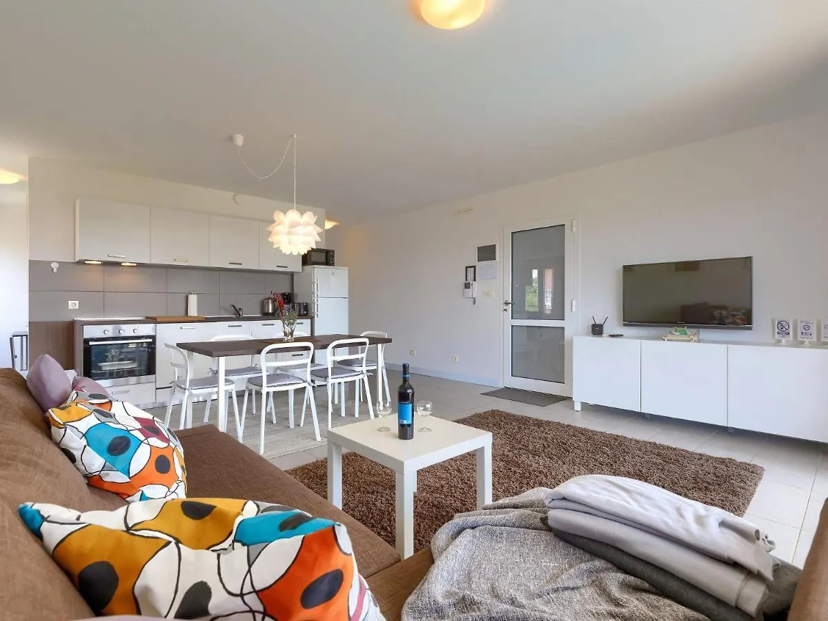 Apartment Katka By Interhome Umag